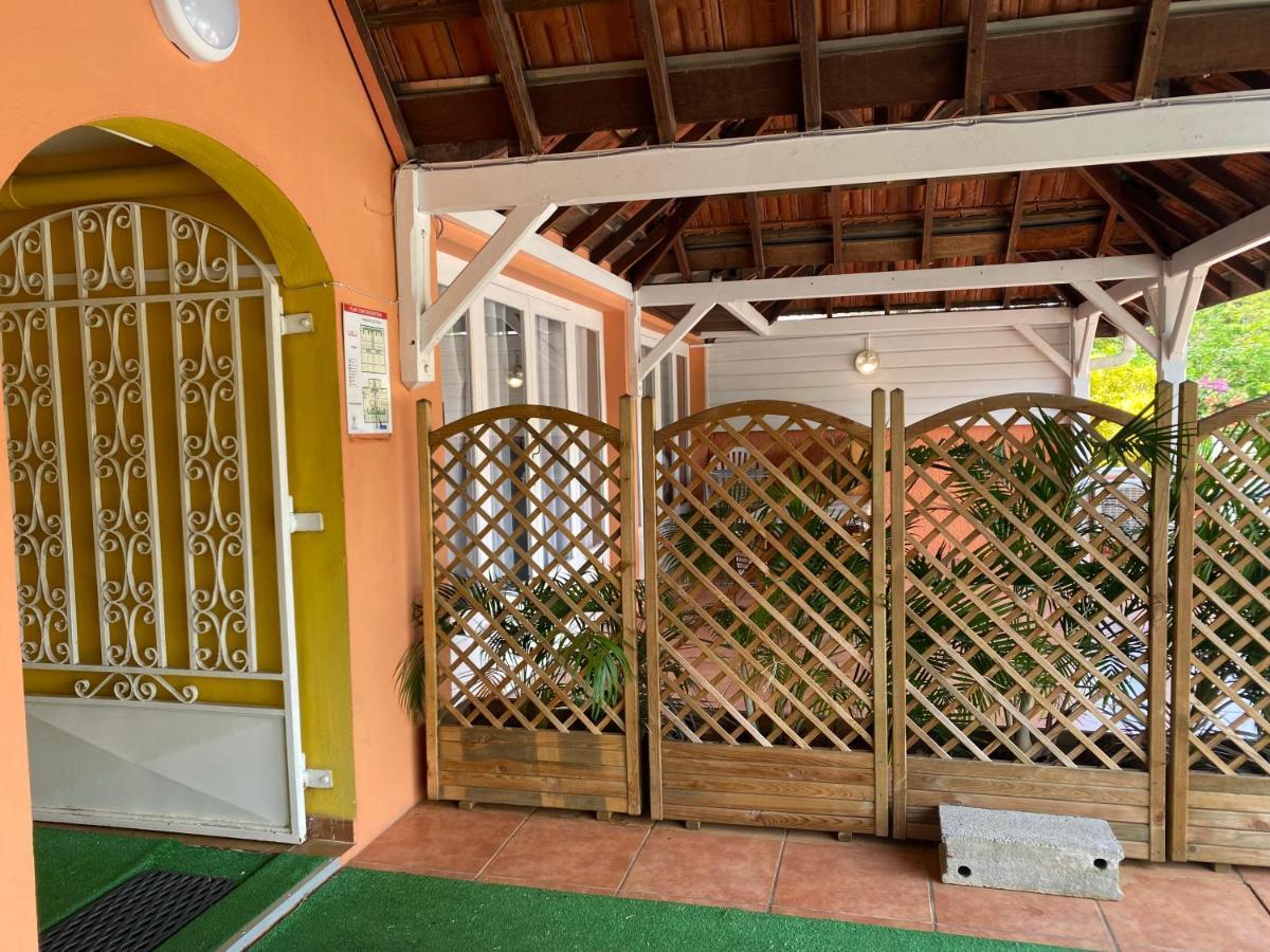 Residence Bel'Soleil Sainte-Anne Luaran gambar