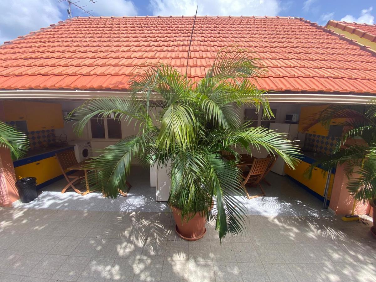 Residence Bel'Soleil Sainte-Anne Luaran gambar