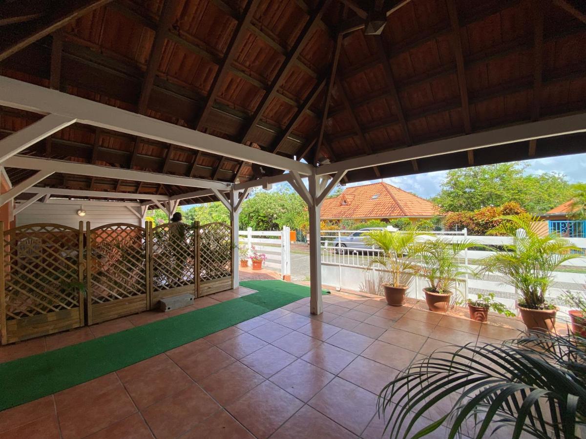 Residence Bel'Soleil Sainte-Anne Luaran gambar