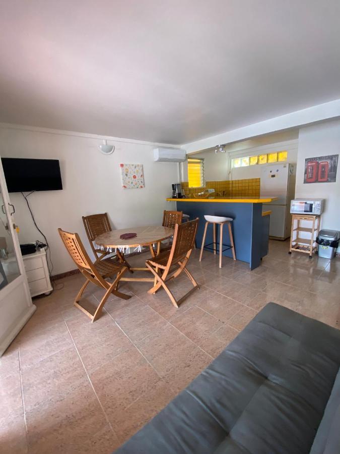 Residence Bel'Soleil Sainte-Anne Luaran gambar